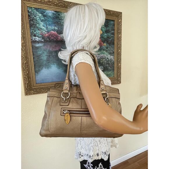 Bundle/lot of 2 Coach bags black phoebe and gold Penelope - Picture 4 of 9